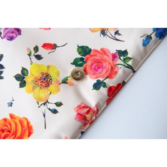 Ban.do Laptop Computer Bag Sleeve Button Flowers Padded 11.5" X 16" Unique Fun - Picture 6 of 7